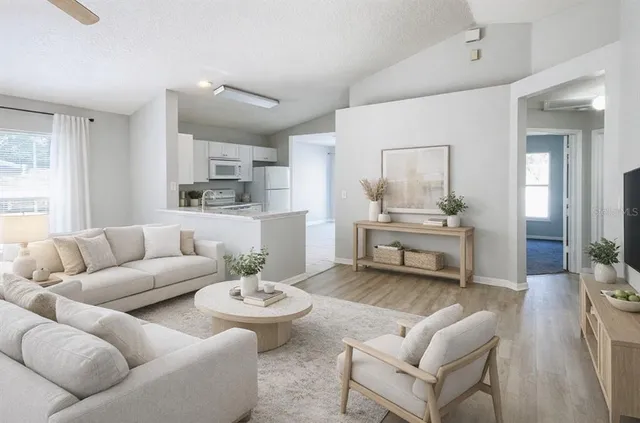 $2,400 | 6611 Summer Haven Drive, Riverview, FL 33578