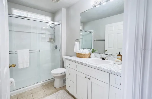 $2,400 | 6611 Summer Haven Drive, Riverview, FL 33578