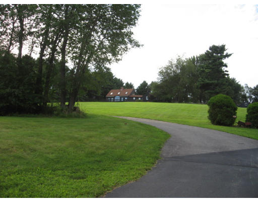 23 Cooney Road Spencer, MA 01562 - Photo 3 of 22 Gallery Image 3