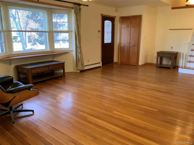 $3,500 | 20 Gildare Drive, East Northport, NY 11731