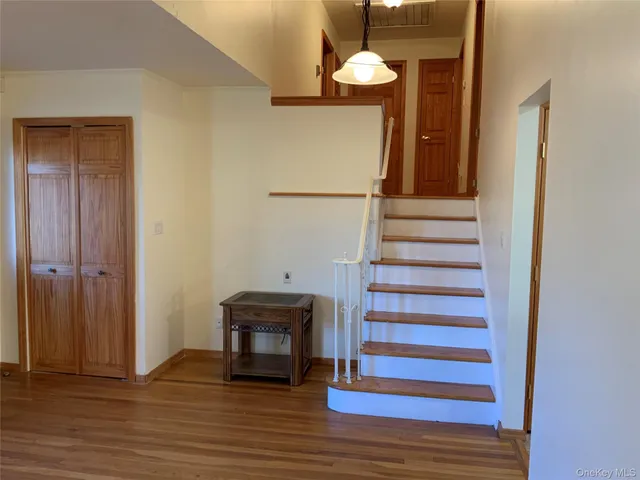 $3,500 | 20 Gildare Drive, East Northport, NY 11731