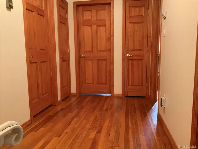 $3,500 | 20 Gildare Drive, East Northport, NY 11731