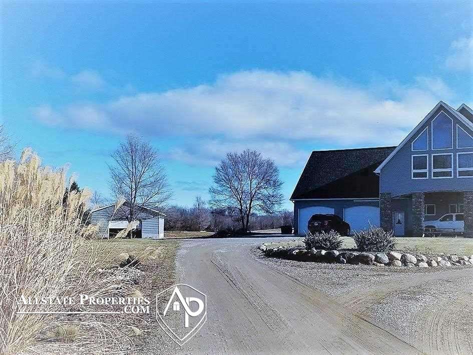 4292 North Irish Road Davison, MI 48423 - Photo 26 of 37 21555773-25.JPG