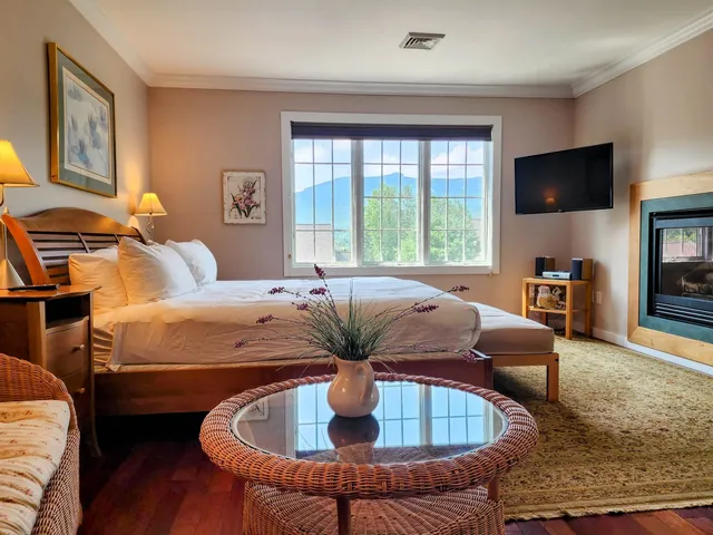 $1,500,000 | 608 B Topnotch Drive, Unit 608B, Stowe, VT 05672