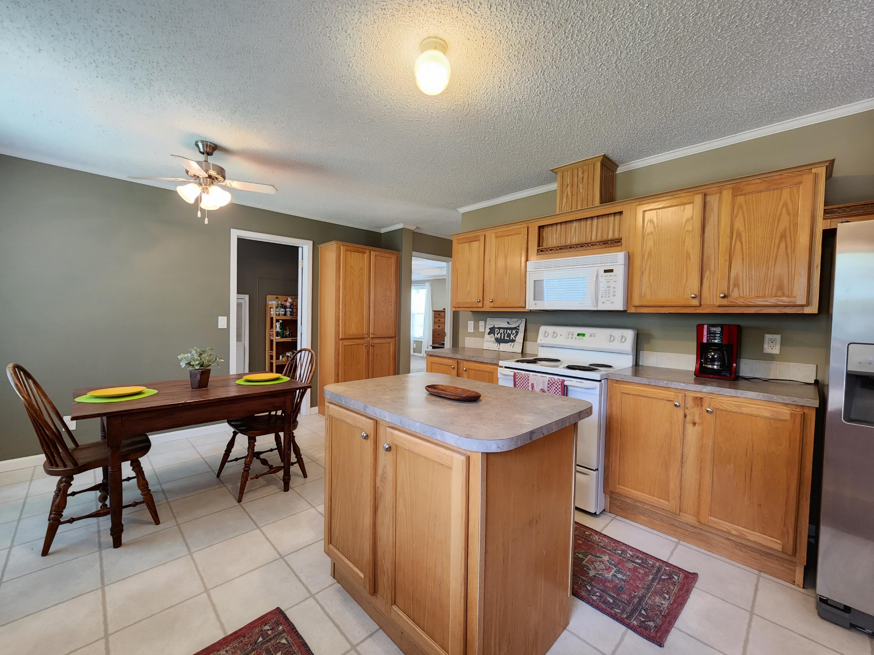 128 H Heaton Road Elizabethton, TN 37643 - Photo 12 of 23 20220623_132227