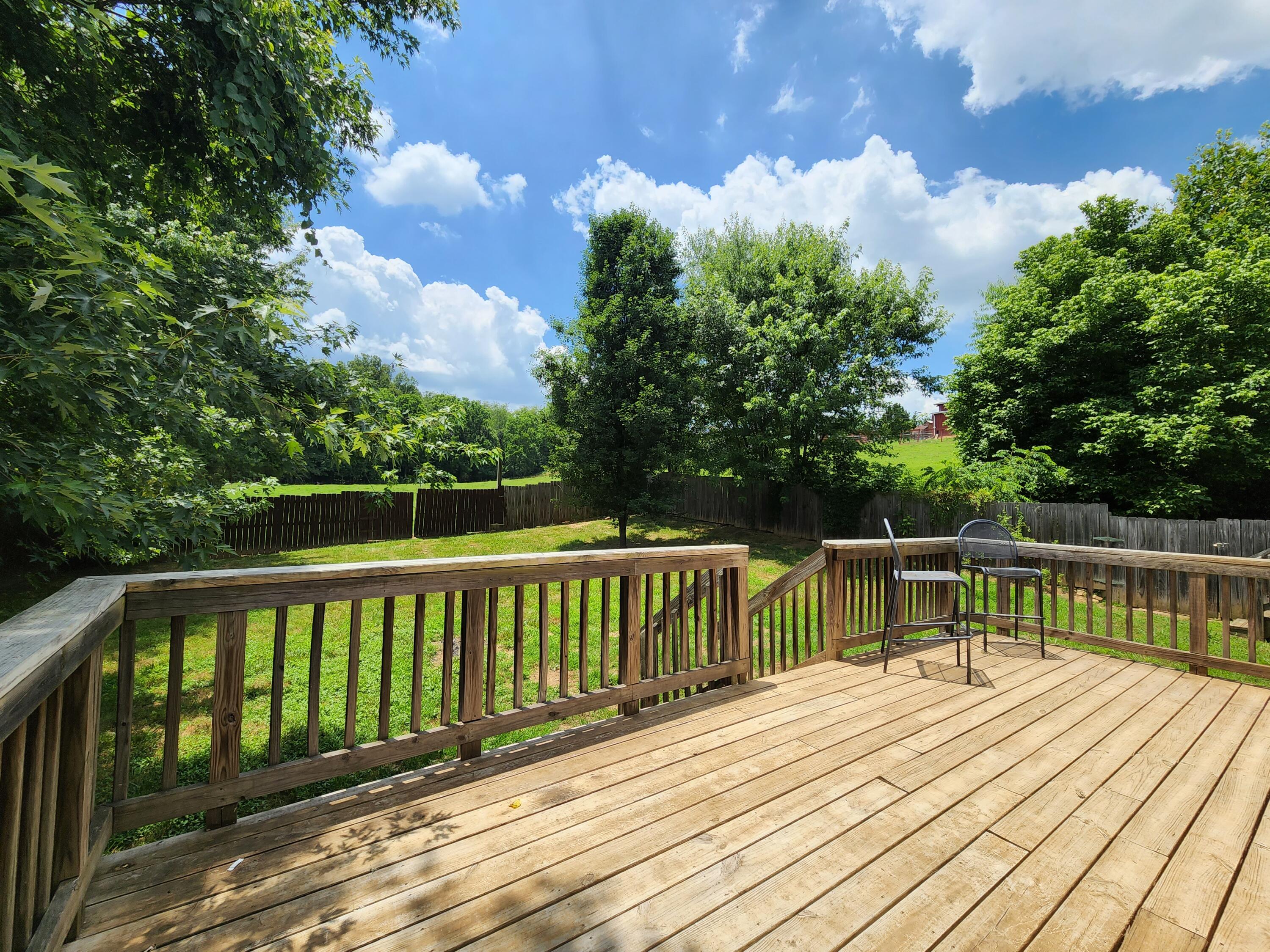 128 H Heaton Road Elizabethton, TN 37643 - Photo 20 of 23 20220623_132901