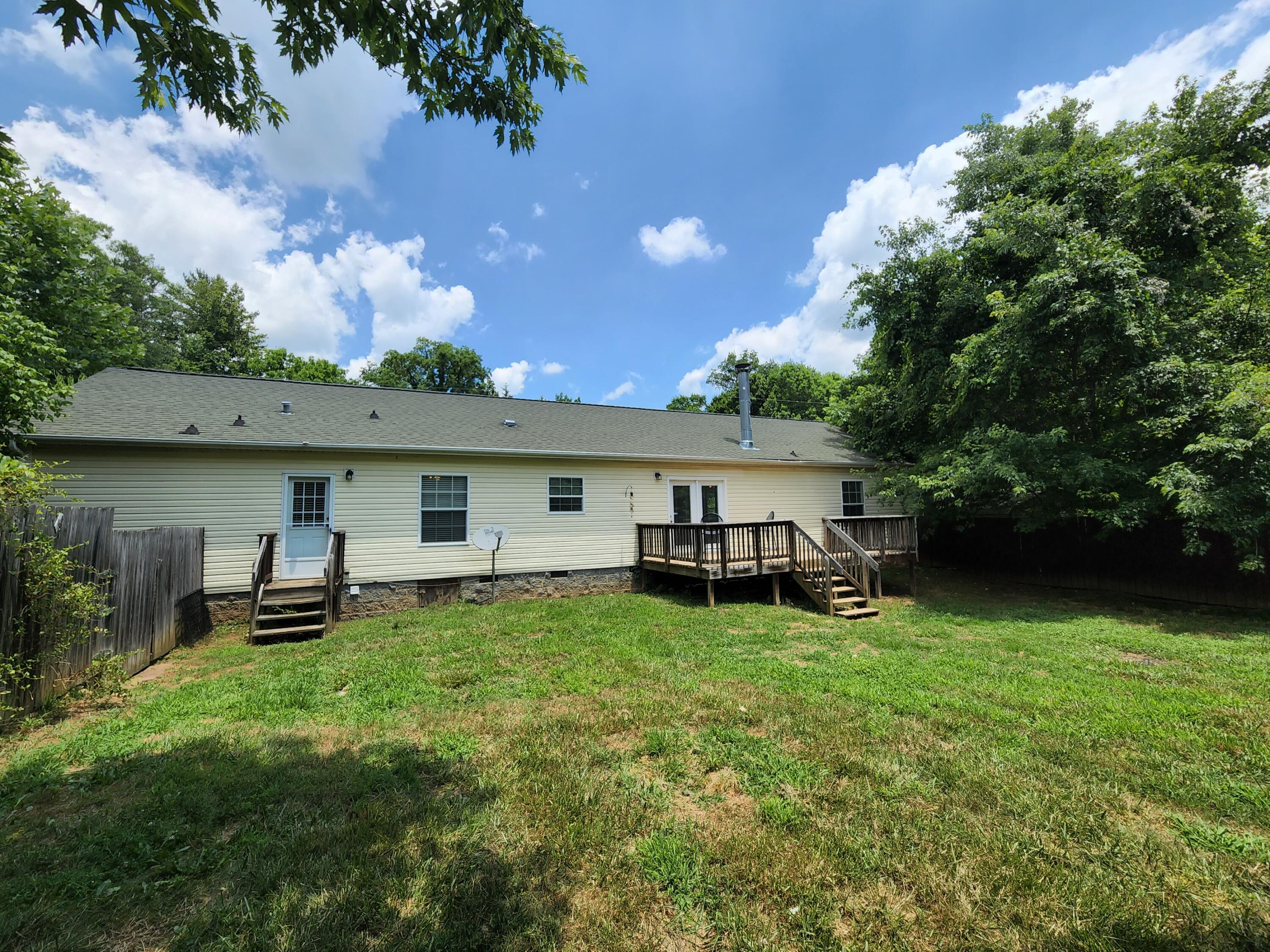 128 H Heaton Road Elizabethton, TN 37643 - Photo 21 of 23 20220623_133039