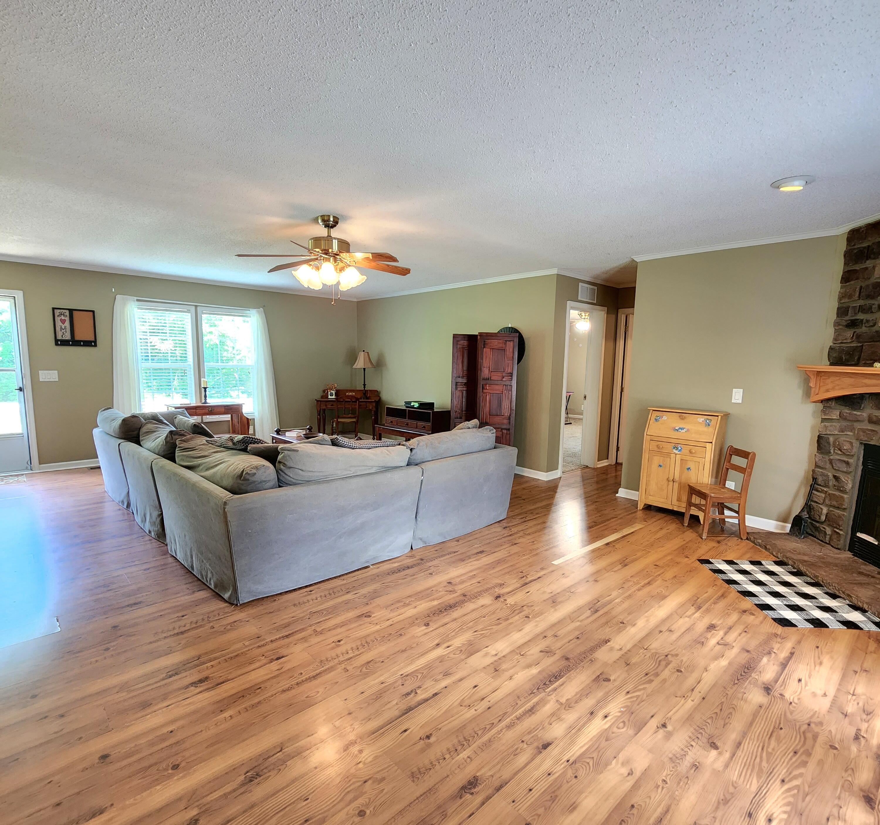 128 H Heaton Road Elizabethton, TN 37643 - Photo 8 of 23 20220623_130945