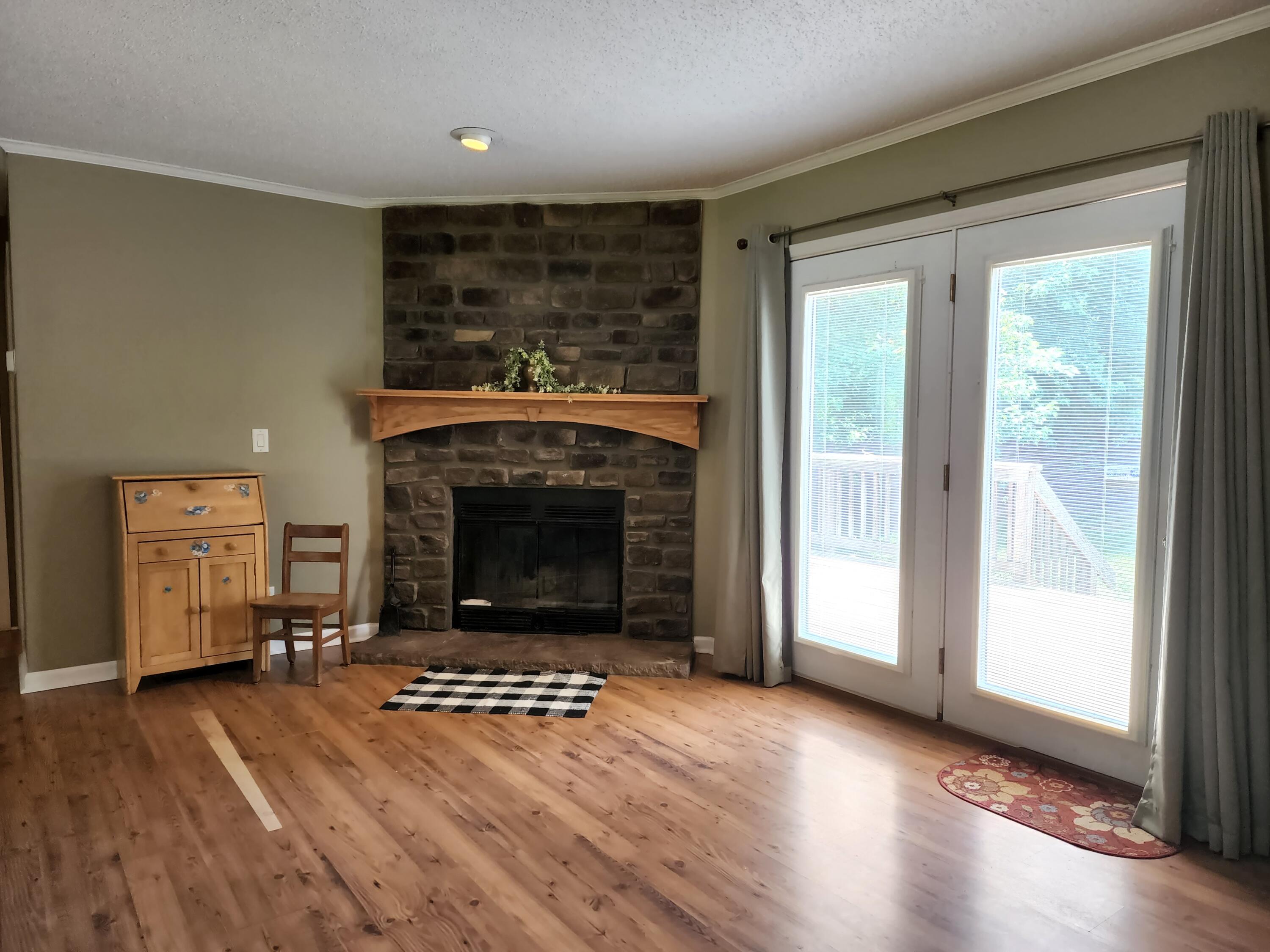 128 H Heaton Road Elizabethton, TN 37643 - Photo 9 of 23 20220623_132121