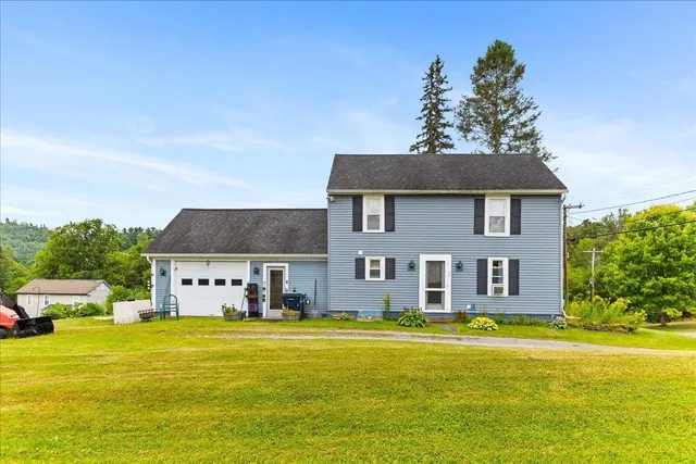 $265,000 | 45 Chamberlain Bridge, Lyndon, VT 05851