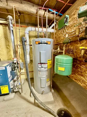 $265,000 | 45 Chamberlain Bridge, Lyndon, VT 05851