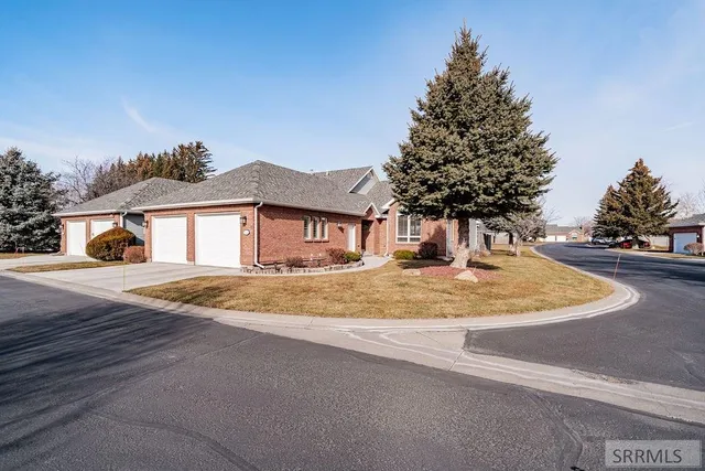 $459,000 | 3529 Sun Circle, Idaho Falls, ID 83404