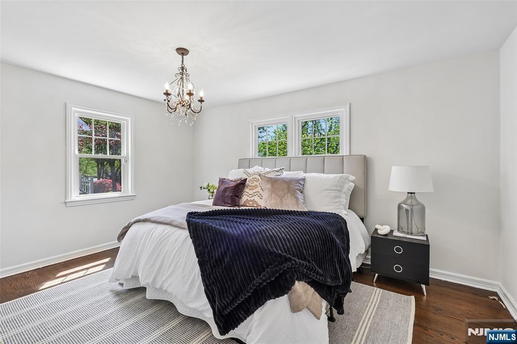 571 Laurel Road Ridgewood, NJ 07450 - Photo 10 of 25