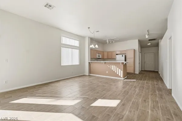 $2,200 | 3096 Maple Ridge Court, Henderson, NV 89052