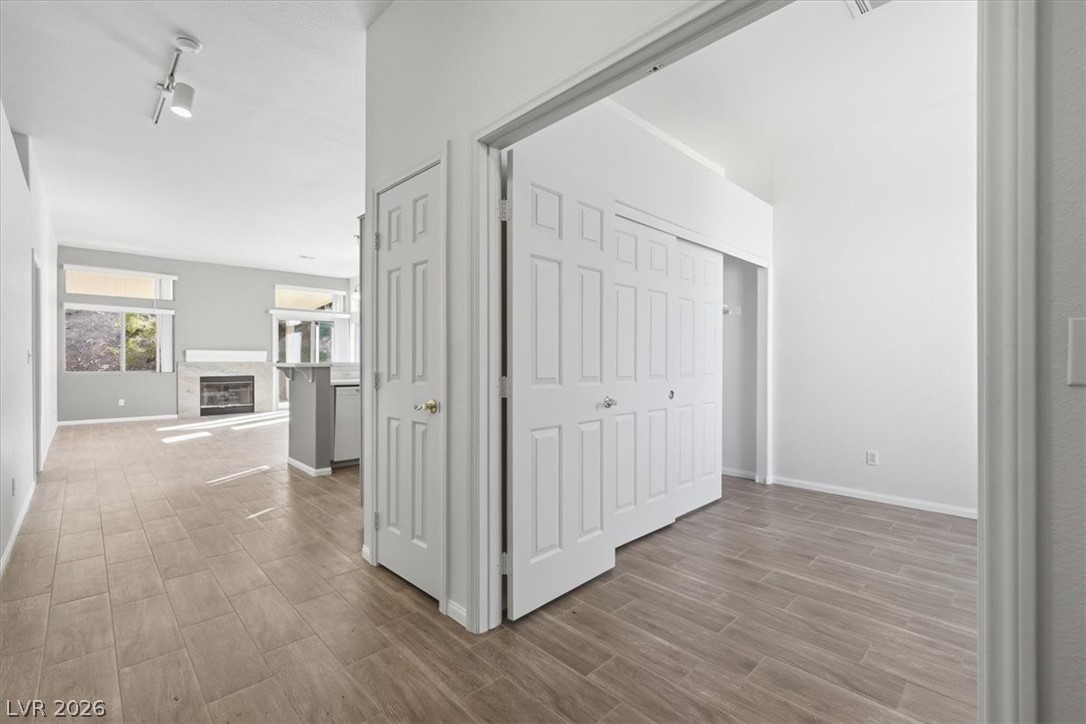 3096 Maple Ridge Court Henderson, NV 89052 - Photo 6 of 37