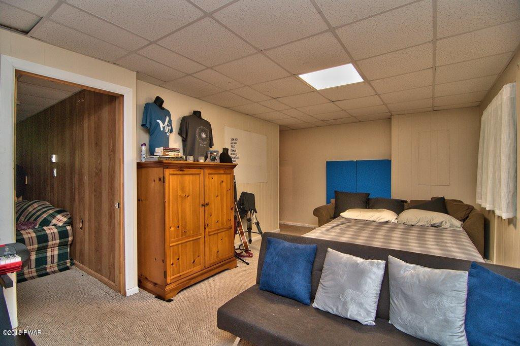 2661 Rockway Road Lake Ariel, PA 18436 - Photo 17 of 62
