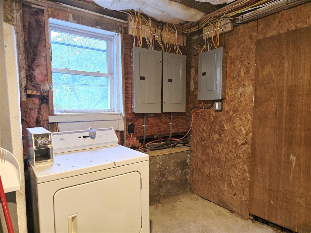 81 Limerick Street Gardner, MA 01440 - Photo 36 of 42