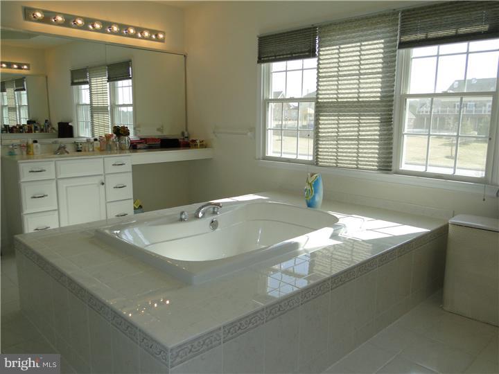 205 Winston Lane West Chester, PA 19382 - Photo 22 of 25 Master Bathroom