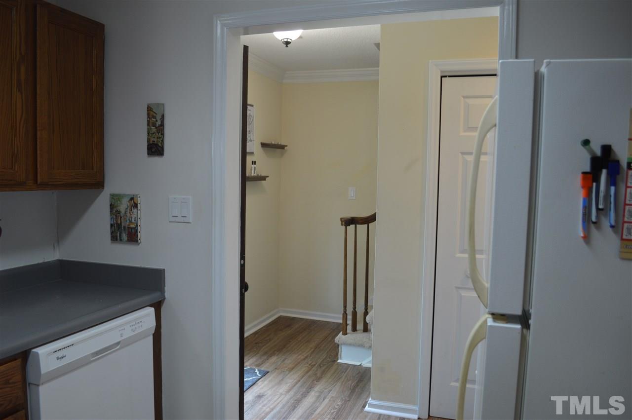 5604 Split Oak Way Raleigh, NC 27609 - Photo 13 of 23 Gallery Image 13
