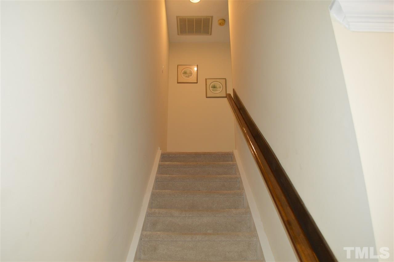 5604 Split Oak Way Raleigh, NC 27609 - Photo 14 of 23 Gallery Image 14