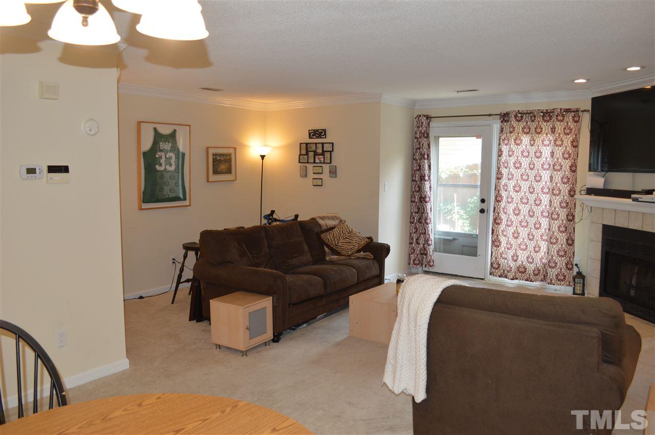 5604 Split Oak Way Raleigh, NC 27609 - Photo 5 of 23 Gallery Image 5