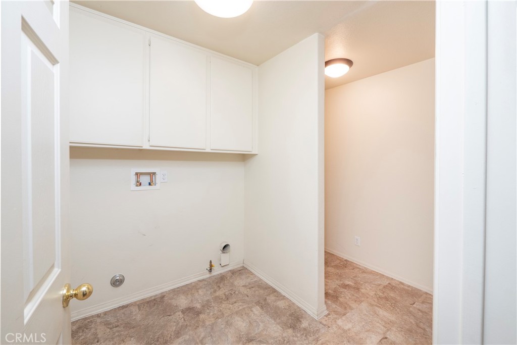 21189 Colombard Way Apple Valley, CA 92308 - Photo 32 of 48 a view of small space