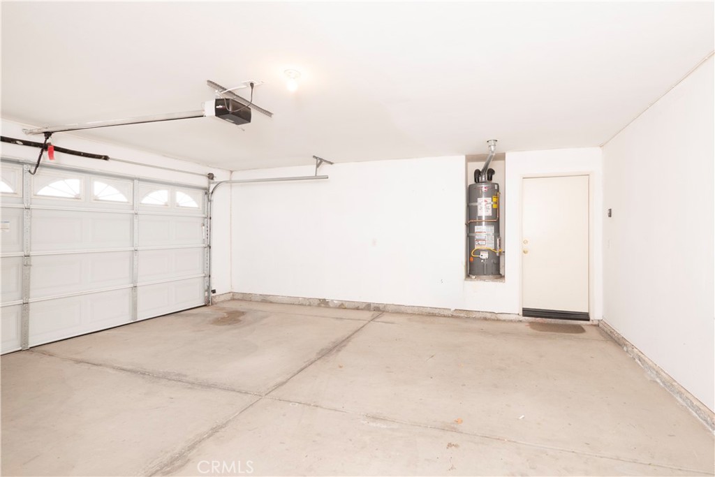 21189 Colombard Way Apple Valley, CA 92308 - Photo 33 of 48 a view of a room with rack on the wall