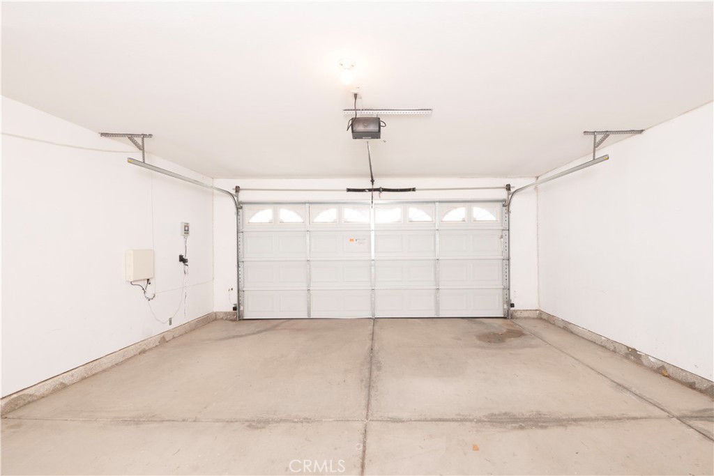 21189 Colombard Way Apple Valley, CA 92308 - Photo 34 of 48 a view of empty room