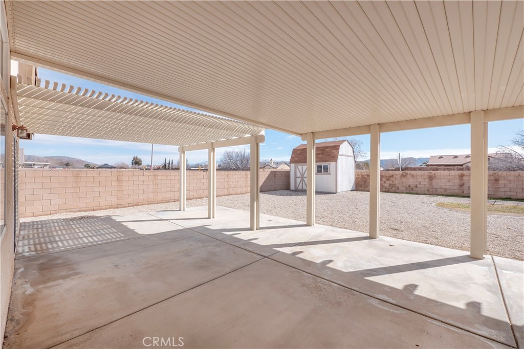 21189 Colombard Way Apple Valley, CA 92308 - Photo 42 of 48 a view of a indoor swimming pool