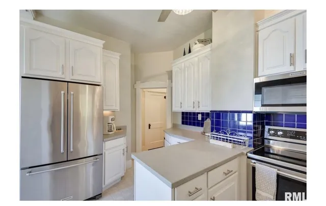 $180,000 | 209 East Main Street, Biggsville, IL 61418