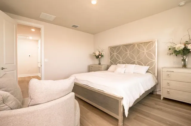 $2,599 | 31885 Anchor Pt Drive, Wesley Chapel, FL 33545