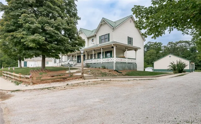 $599,900 | 798 East Brown Road, Pekin, IN 47165