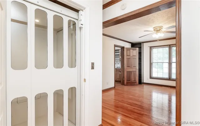 $599,900 | 798 East Brown Road, Pekin, IN 47165