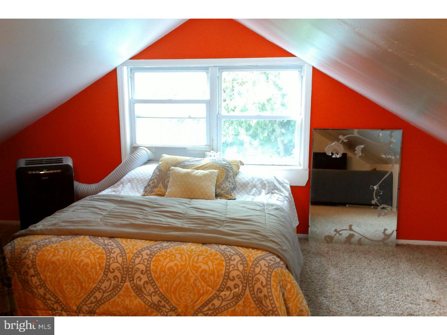 9203 Exeter Road Philadelphia, PA 19114 - Photo 6 of 17 Bedroom