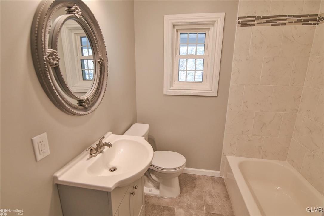 536 East Macada Road Bethlehem, PA 18017 - Photo 25 of 28 Gallery Image 25