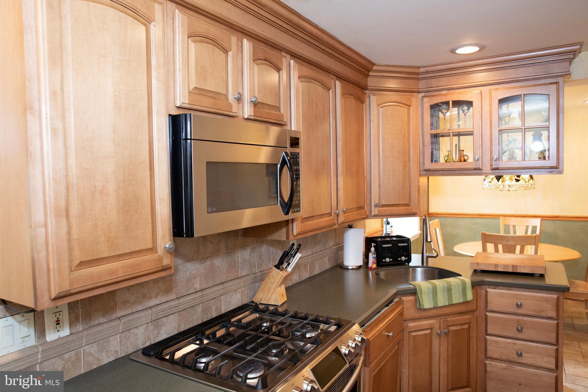 816 Pleasant Hill Road Wallingford, PA 19086 - Photo 11 of 40 Gallery Image 11