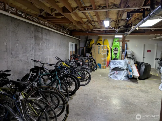 $134,900 | 10433 Mt Baker Highway, Unit 1005A, Glacier, WA 98244