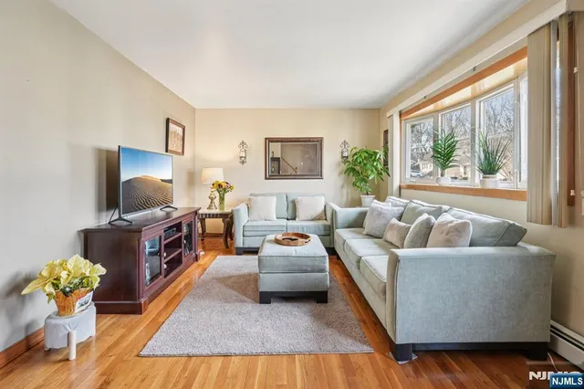 $549,000 | 132 Linden Road, Wayne, NJ 07470