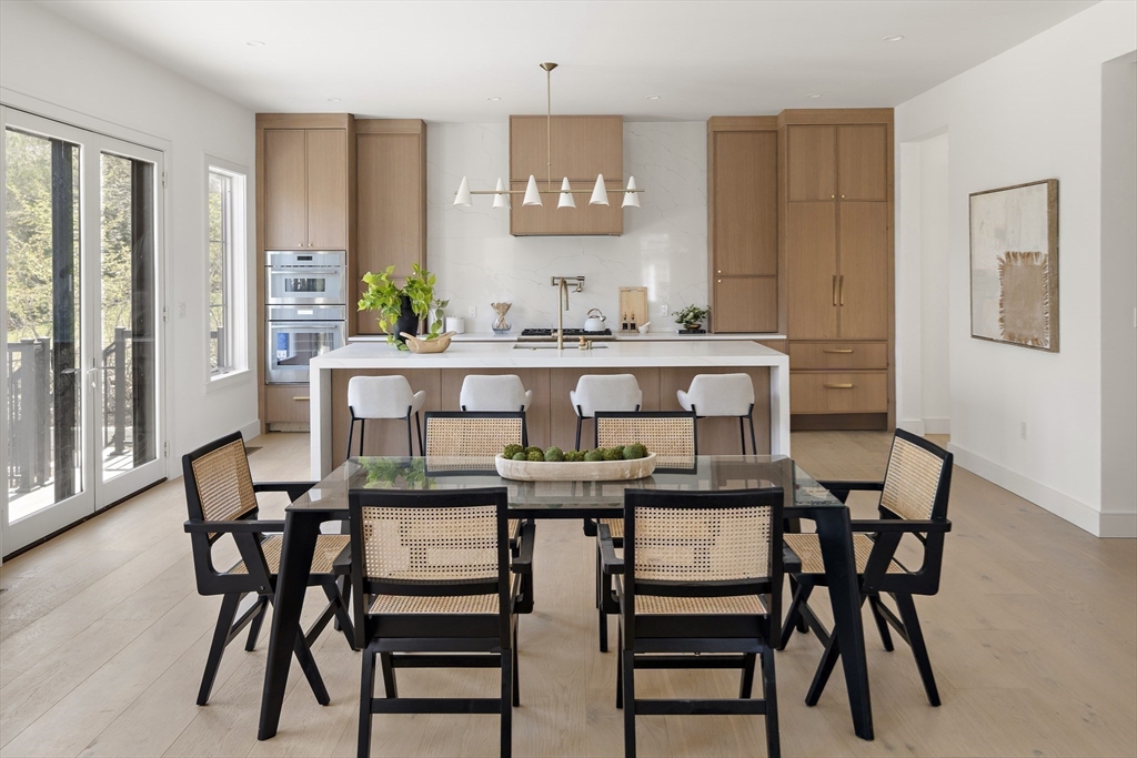 66 Oakcrest Road Needham, MA 02492 - Photo 11 of 42