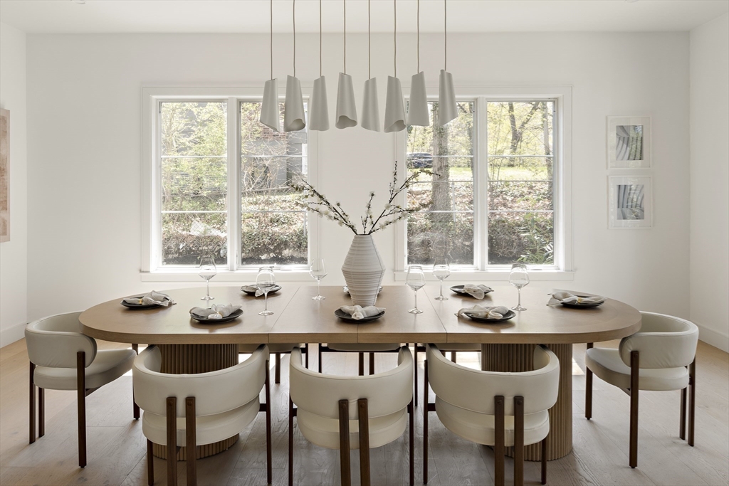 66 Oakcrest Road Needham, MA 02492 - Photo 16 of 42