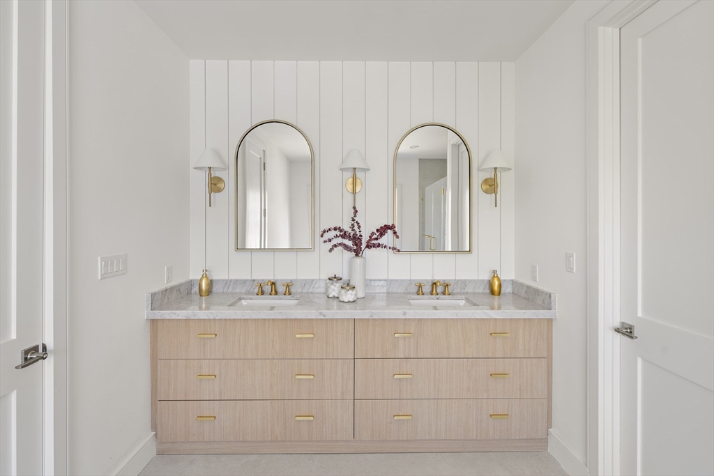 66 Oakcrest Road Needham, MA 02492 - Photo 30 of 42