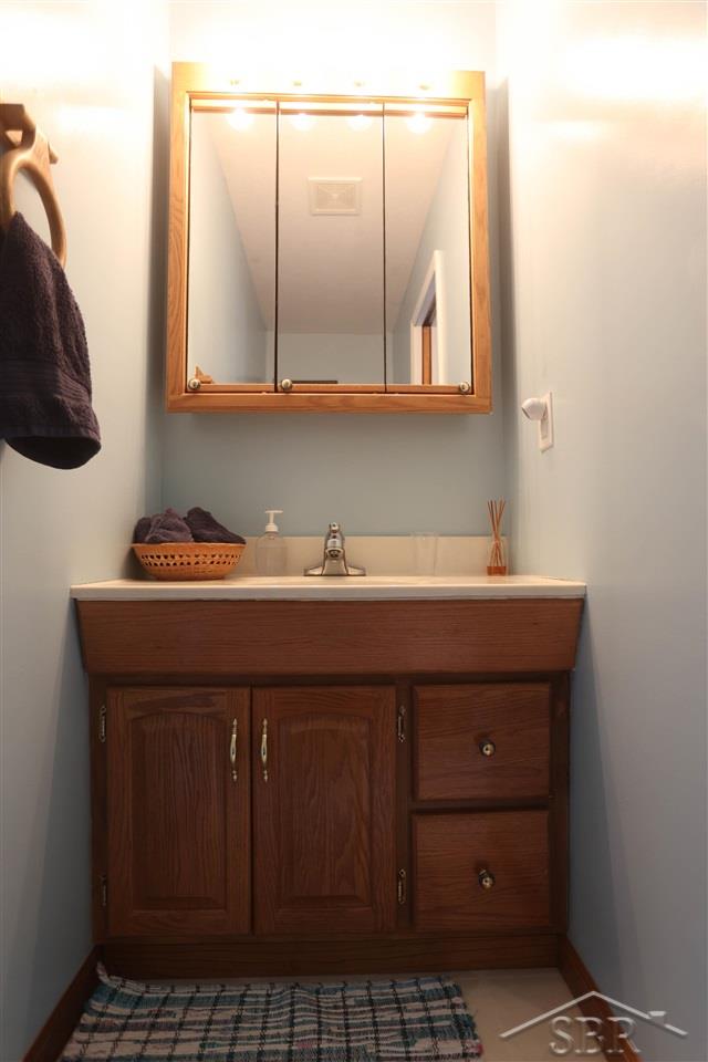 7947 Blackmar Road Birch Run, MI 48415 - Photo 24 of 37 50069646-23.JPG