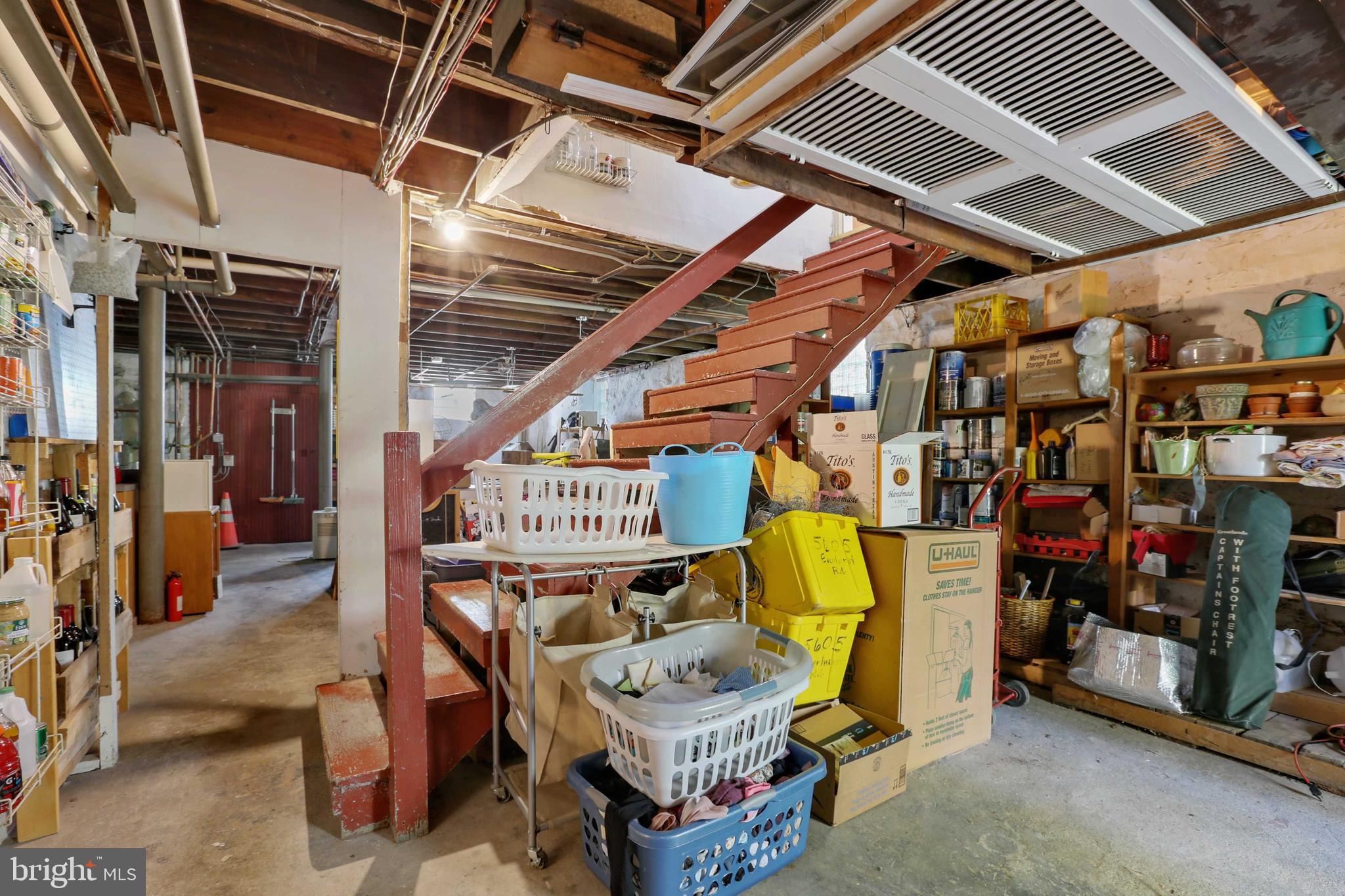 5605 Everhurst Road Baltimore, MD 21209 - Photo 33 of 45