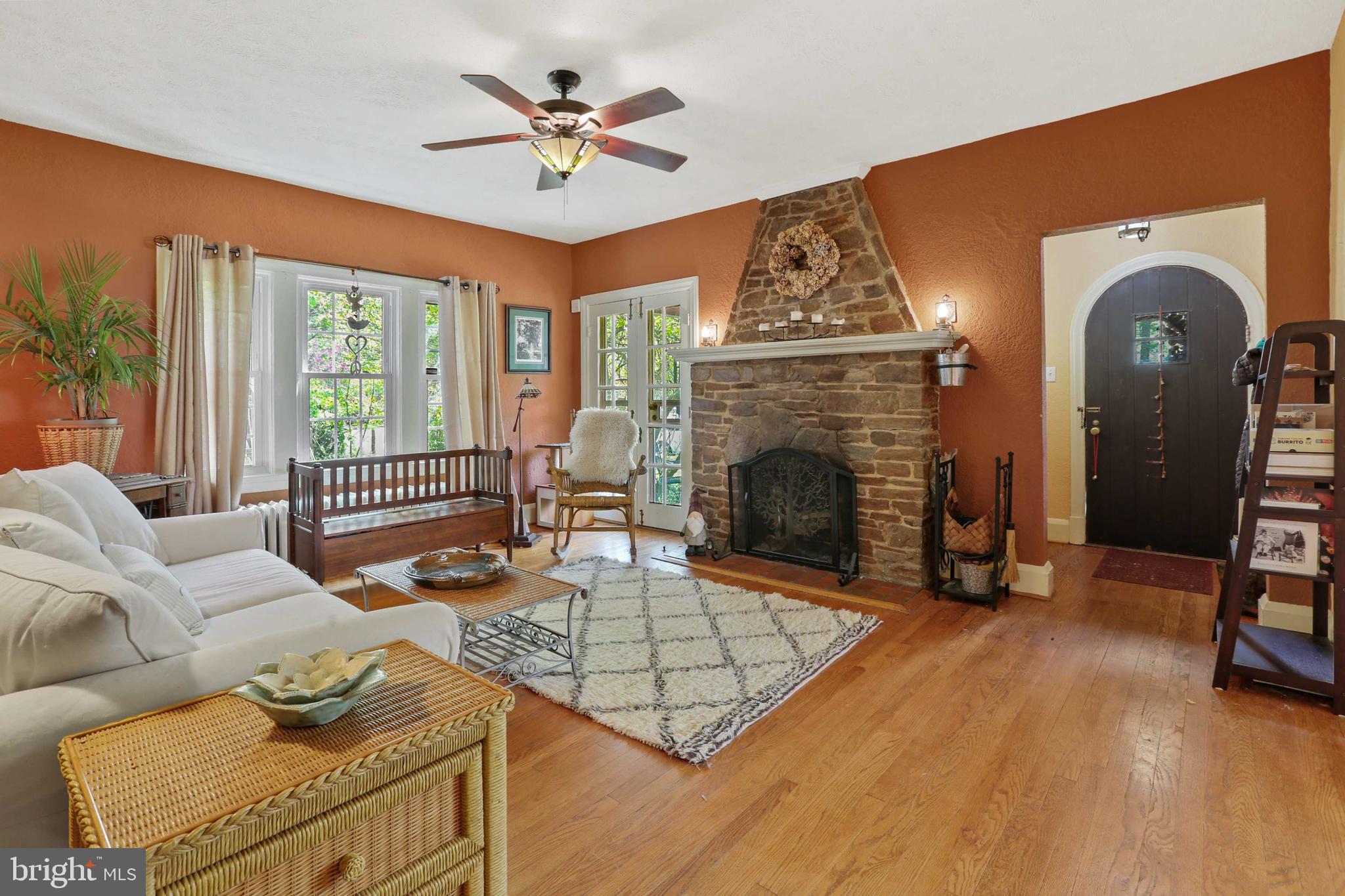 5605 Everhurst Road Baltimore, MD 21209 - Photo 6 of 45
