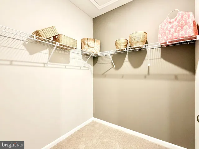 a close view of sink