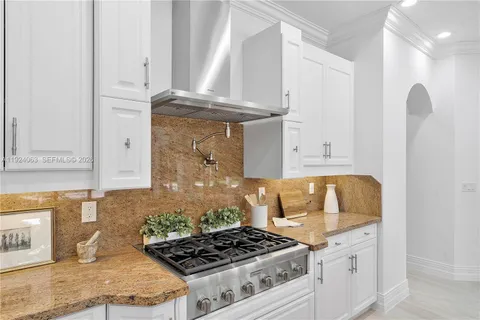 $3,690,000 | 11930 Northwest 8th Street, Plantation, FL 33325