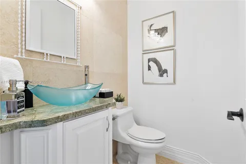 $3,690,000 | 11930 Northwest 8th Street, Plantation, FL 33325