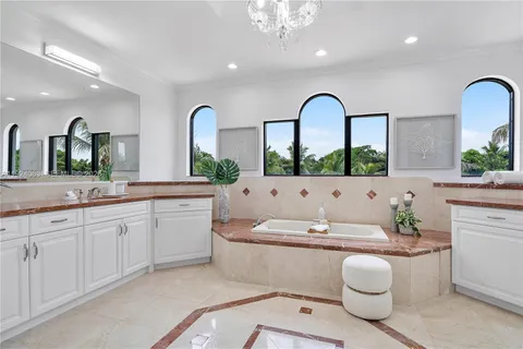 $3,690,000 | 11930 Northwest 8th Street, Plantation, FL 33325