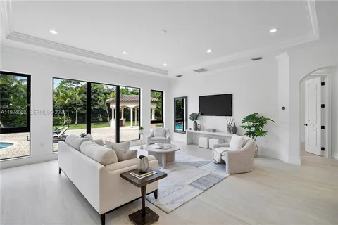 $3,690,000 | 11930 Northwest 8th Street, Plantation, FL 33325