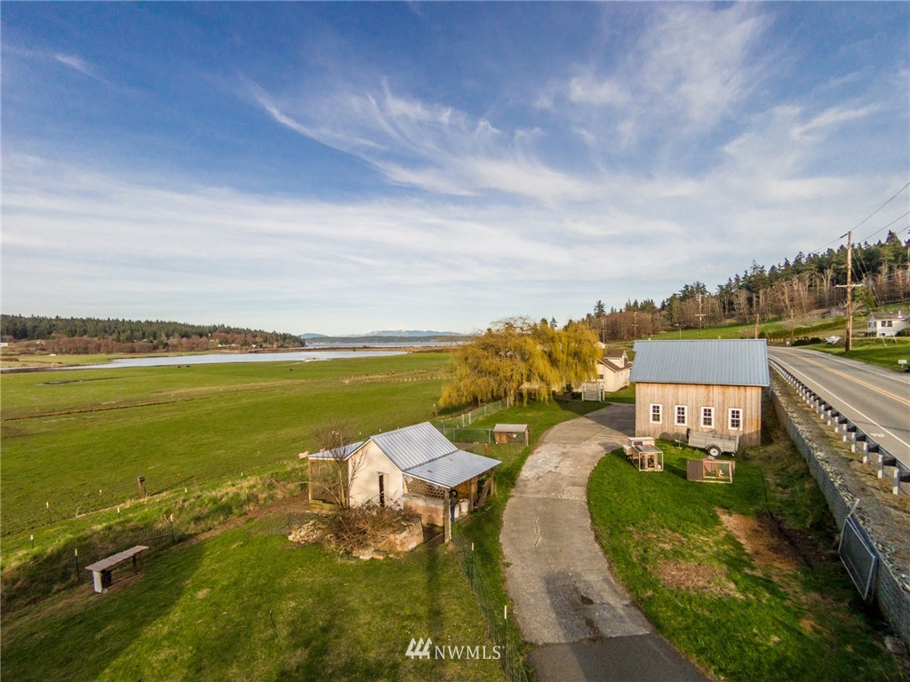 175 East Frostad Road Oak Harbor, WA 98277 - Photo 4 of 25 Gallery Image 4